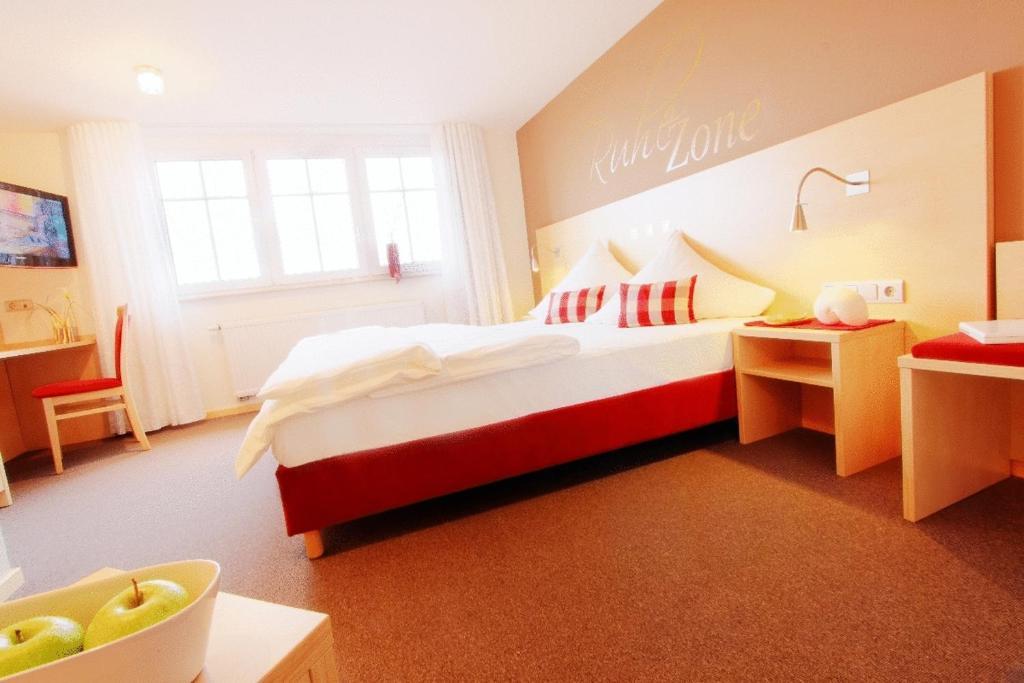 Klozbuecher - Das Landhotel Ellwangen Kültér fotó